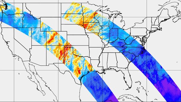 This image shows AWE data combined from two of the instrument’s passes over the United States. The red and orange wave-structures show increases in brightness (or radiance) in infrared light produced by airglow in Earth’s atmosphere. Credit: NASA/AWE/Ludger Scherliess